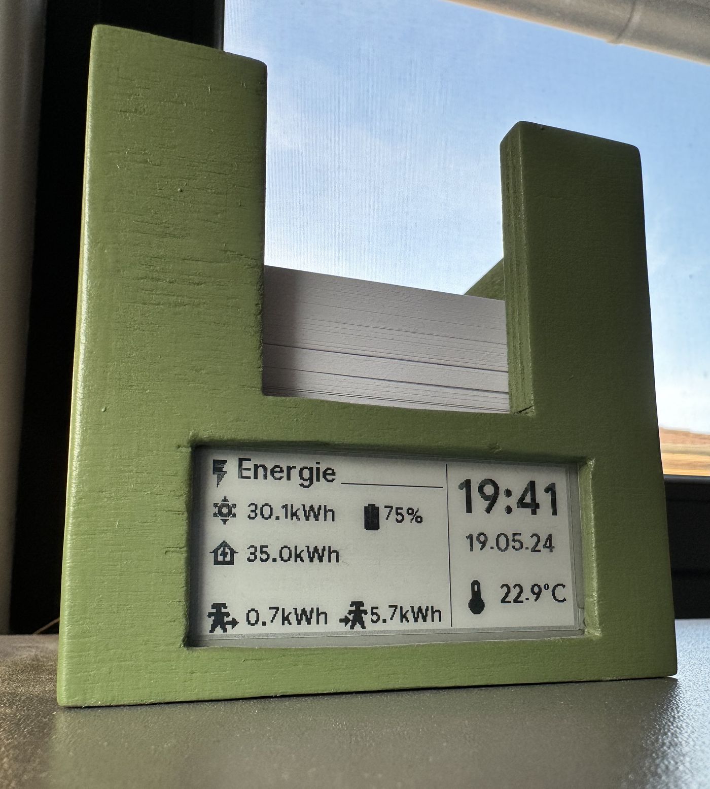 The digital notepad box - a DIY e-ink project